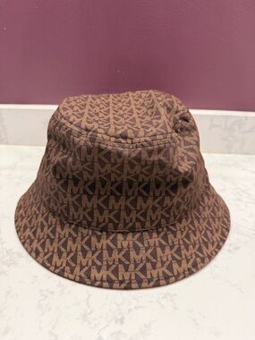 MICHAEL Michael Kors Brown Monogram Interior Bucket Hat